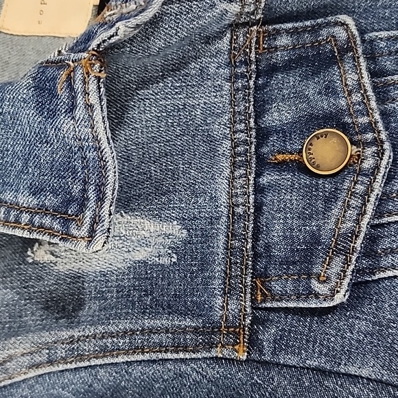 Copper Key Distressed Demin Jacket Size Medium - Picture 3 of 6